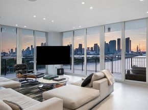 1000 Venetian Way 1004, Miami FL 33139