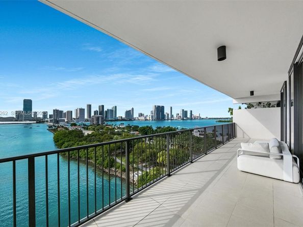 1000 Venetian Way 1004, Miami FL 33139