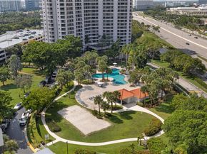 3300 NE 192nd St 1603, Aventura FL 33180