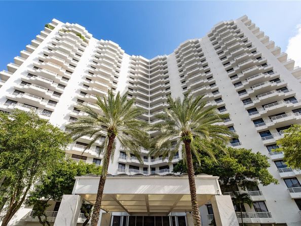 3300 NE 192nd St 1603, Aventura FL 33180