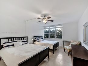 100 Lincoln Rd 308, Miami Beach FL 33139