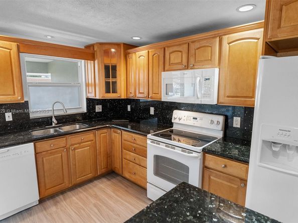 1340 NE 28th Ave 244, Pompano Beach FL 33062