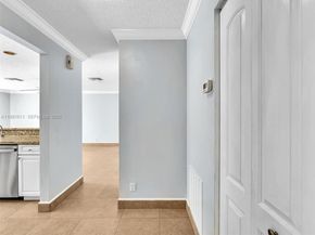 1460 NW 104th Ave, Plantation FL 33322