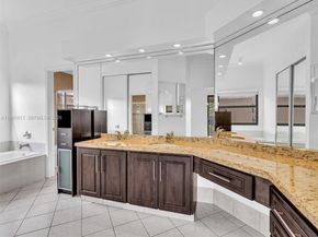 1460 NW 104th Ave, Plantation FL 33322