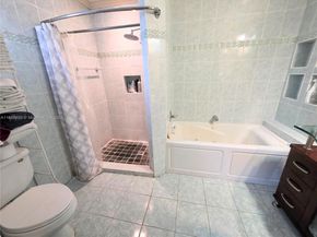 21 NE 161st, Miami FL 33162