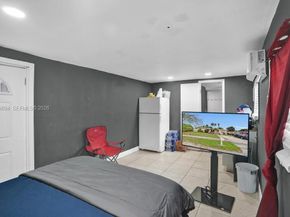 3500 SW 37th St, West Park FL 33023