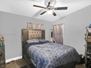 3500 SW 37th St, West Park FL 33023