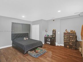 3500 SW 37th St, West Park FL 33023