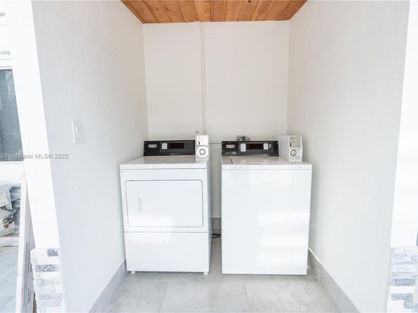 7115 Rue Granville, Miami Beach FL 33141