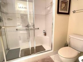 7775 Yardley Dr 409, Tamarac FL 33321