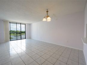 9688 Fontainebleau Blvd 504, Miami FL 33172