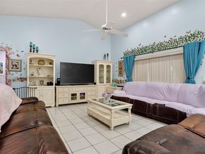 7891 NW 90th Ave, Tamarac FL 33321