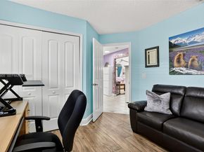 7891 NW 90th Ave, Tamarac FL 33321