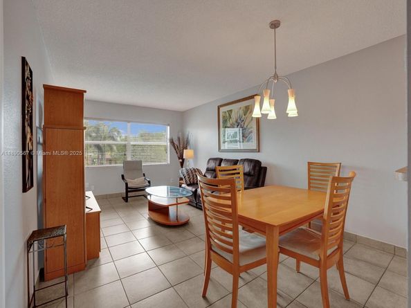 3506 NW 49th Ave 508, Lauderdale Lakes FL 33319