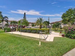 3506 NW 49th Ave 508, Lauderdale Lakes FL 33319