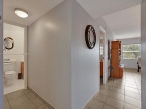 3506 NW 49th Ave 508, Lauderdale Lakes FL 33319