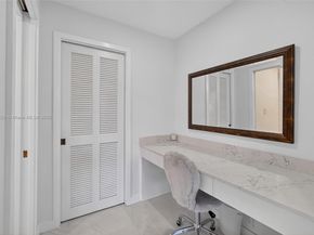 19217 Fisher Island Dr 19217, Miami Beach FL 33109