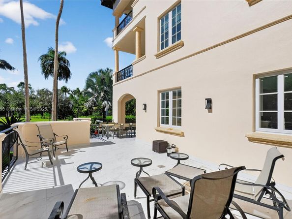 19217 Fisher Island Dr 19217, Miami Beach FL 33109