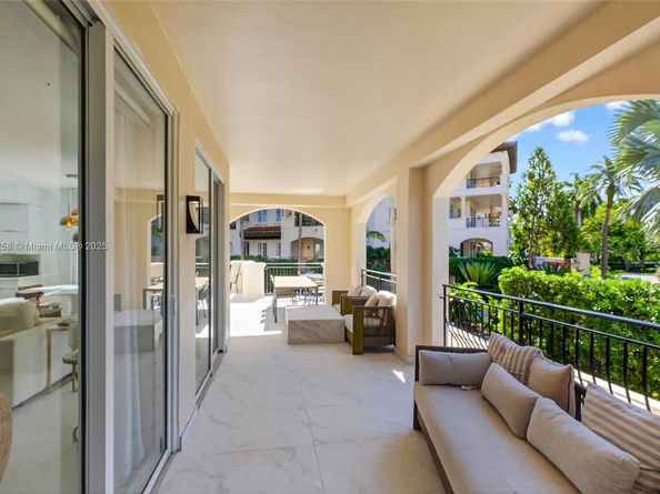 19217 Fisher Island Dr 19217, Miami Beach FL 33109