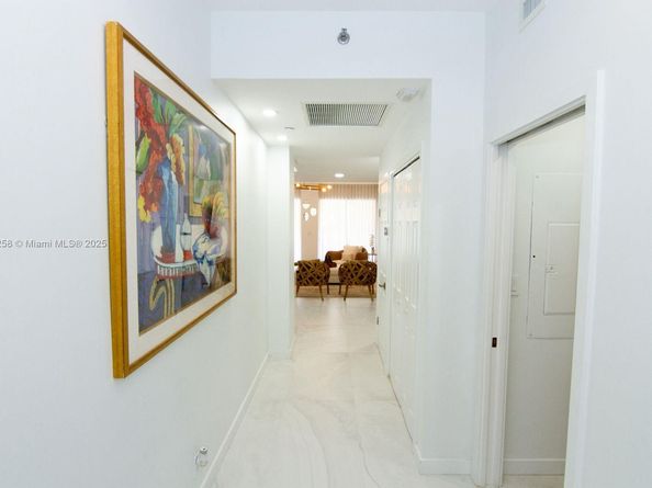 19217 Fisher Island Dr 19217, Miami Beach FL 33109