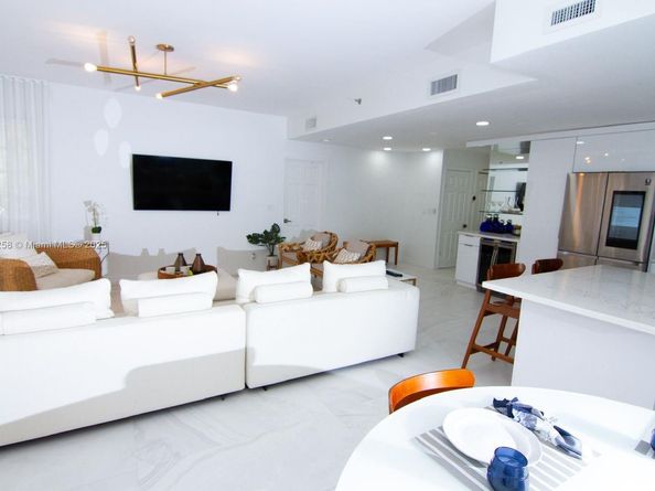 19217 Fisher Island Dr 19217, Miami Beach FL 33109