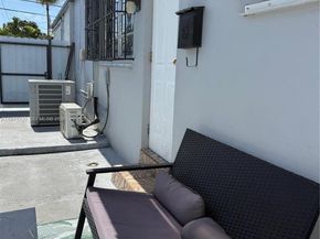 Undisclosed Address #A11973220, Miami FL 33134