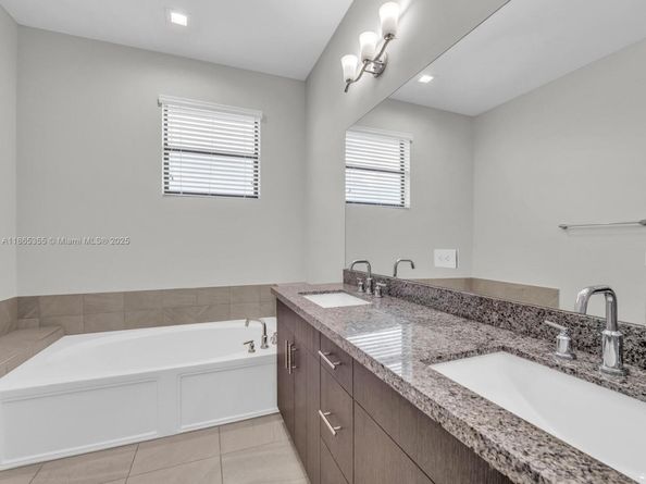 4924 Whispering Way, Dania Beach FL 33312