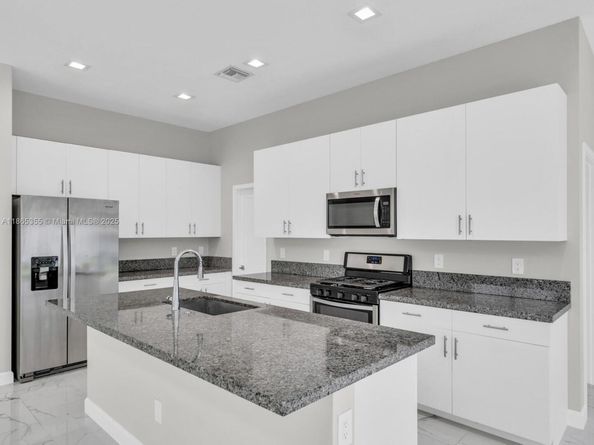 4924 Whispering Way, Dania Beach FL 33312