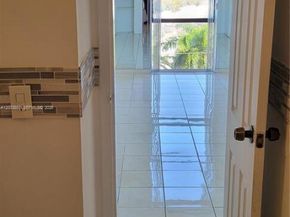 13499 Biscayne Blvd 511, North Miami FL 33181