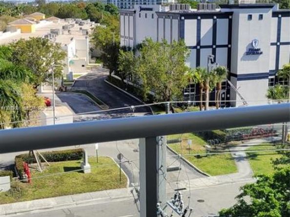 13499 Biscayne Blvd 511, North Miami FL 33181