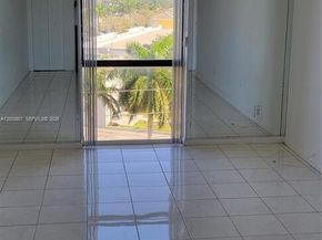 13499 Biscayne Blvd 511, North Miami FL 33181