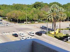 13499 Biscayne Blvd 511, North Miami FL 33181