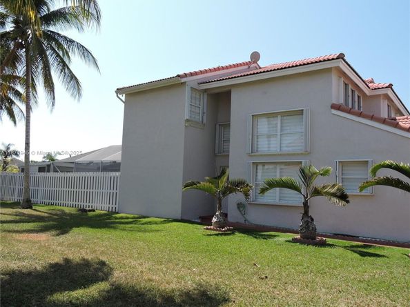15220 SW 49th St, Miramar FL 33027