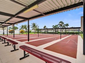 2921 W Crosley Dr W E, West Palm Beach FL 33415