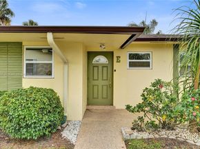 2921 W Crosley Dr W E, West Palm Beach FL 33415