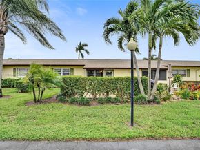 2921 W Crosley Dr W E, West Palm Beach FL 33415