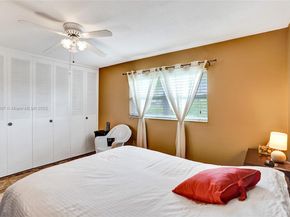 2921 W Crosley Dr W E, West Palm Beach FL 33415