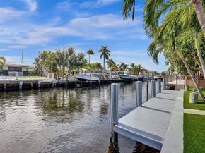 2560 SE 9th St, Pompano Beach FL 33062