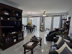 680 NW 159th Ave, Pembroke Pines FL 33028