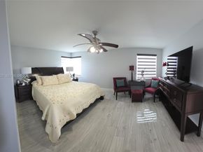 680 NW 159th Ave, Pembroke Pines FL 33028