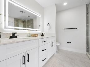 3740 NW 9th Ct, Lauderhill FL 33311