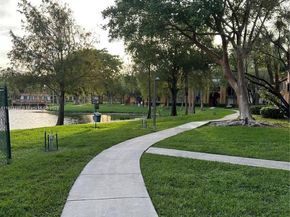 10725 Cleary Blvd 110, Plantation FL 33324
