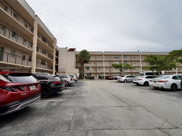 2551 Aragon Blvd 310, Sunrise FL 33322
