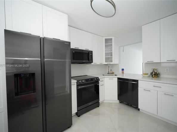 2551 Aragon Blvd 310, Sunrise FL 33322