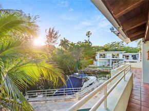 3520 Rockerman Rd, Miami FL 33133
