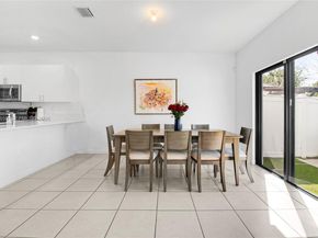 656 NW 203rd Ter, Miami Gardens FL 33169