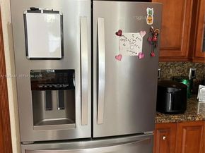 3725 NE 11th St, Homestead FL 33033