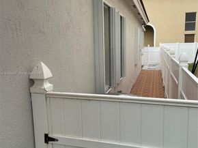 3725 NE 11th St, Homestead FL 33033