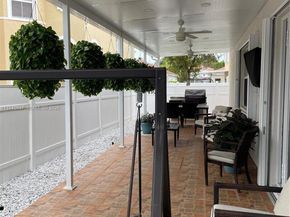 3725 NE 11th St, Homestead FL 33033