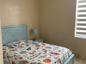 3725 NE 11th St, Homestead FL 33033